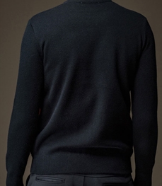 市场上装-毛衫-时尚男装毛衫