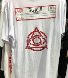 市场上装-T恤-（实拍）时尚男装t恤