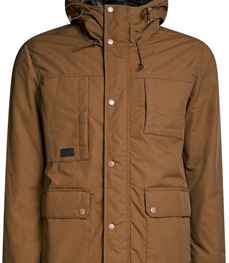 市场上装-大衣-时尚商务大衣