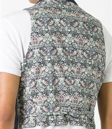 市场上装-马夹-休闲男装马甲