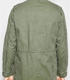 市场上装-中长外套-时尚男装中长外套