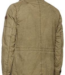 市场上装-中长外套-时尚男装中长外套