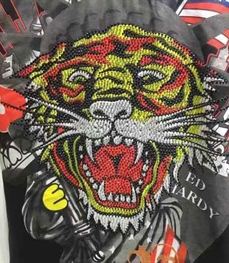 市场上装-套装-休闲男装套装