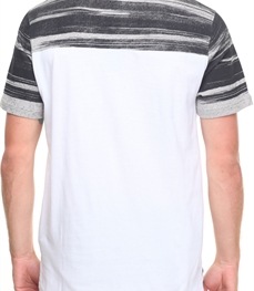 市场上装-T恤-时尚男装t恤