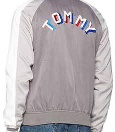 市场上装-夹克-时尚男装夹克