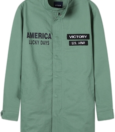 市场上装-中长外套-时尚男装中长外套