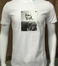 市场上装-T恤-时尚男装t恤