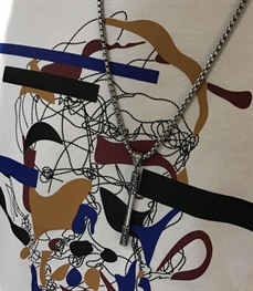 市场上装-T恤-时尚男装t恤