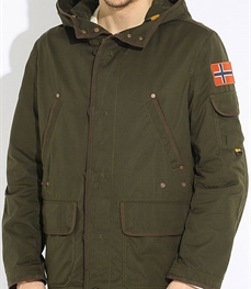 市场上装-大衣-时尚商务大衣