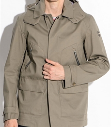 市场上装-大衣-时尚商务大衣