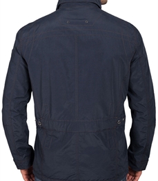 市场上装-夹克-时尚商务夹克