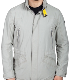 市场上装-夹克-时尚商务夹克