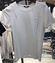 市场上装-T恤-（实拍）时尚男装t恤