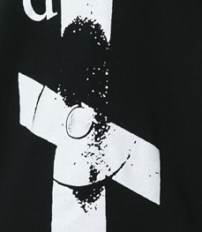 市场上装-T恤-休闲男装t恤