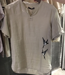 市场上装-T恤-（实拍）时尚男装t恤