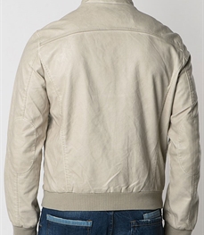 市场上装-皮衣-时尚商务皮衣