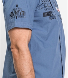 市场上装-衬衫-时尚商务衬衫