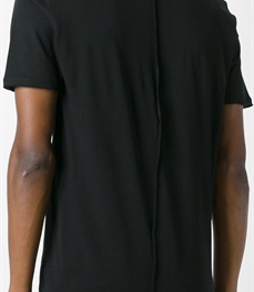 市场上装-T恤-休闲男装t恤