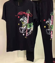 市场上装-套装-休闲男装套装