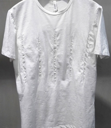 市场上装-T恤-时尚男装t恤