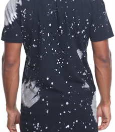 市场上装-T恤-时尚男装t恤