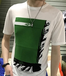 市场上装-T恤-时尚男装t恤