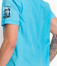 市场上装-衬衫-时尚商务衬衫