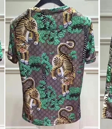 市场上装-套装-休闲男装套装