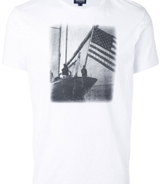 市场上装-T恤-休闲男装t恤