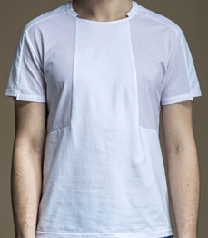 市场上装-T恤-时尚男装t恤