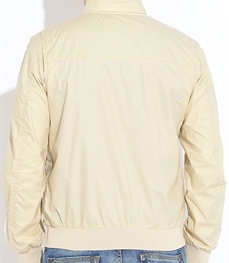 市场上装-夹克-时尚商务夹克