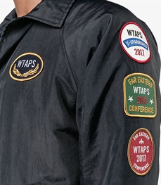 市场上装-夹克-休闲男装夹克