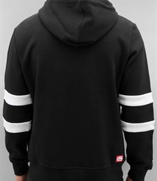 市场上装-卫衣-时尚男装卫衣