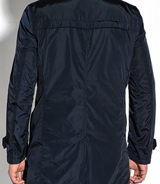 市场上装-大衣-时尚商务大衣