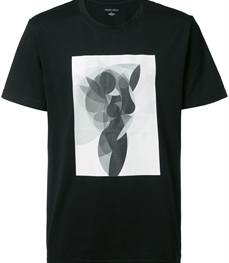 市场上装-T恤-休闲男装t恤