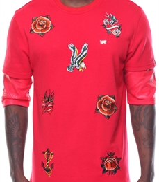 市场上装-T恤-时尚男装t恤