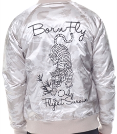 市场上装-夹克-时尚男装夹克