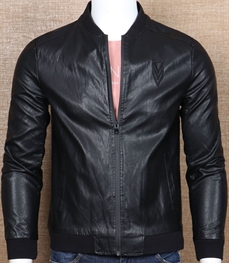 市场上装-皮衣-时尚男装皮衣