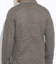 市场上装-夹克-时尚商务夹克