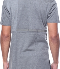 市场上装-T恤-时尚男装t恤