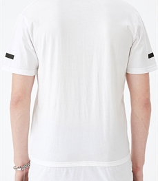 市场上装-T恤-时尚男装t恤