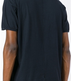 市场上装-T恤-休闲男装t恤