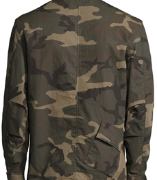 市场上装-衬衫-休闲男装衬衫