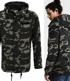 市场上装-中长外套-休闲男装中长外套