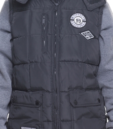 市场上装-马夹-时尚男装马甲