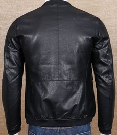 市场上装-皮衣-时尚男装皮衣