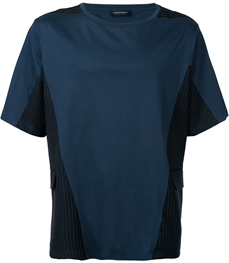 市场上装-T恤-休闲男装t恤