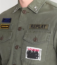 市场上装-衬衫-休闲男装衬衫