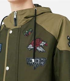 市场上装-中长外套-休闲男装中长外套