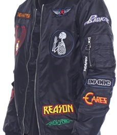 市场上装-夹克-时尚男装夹克